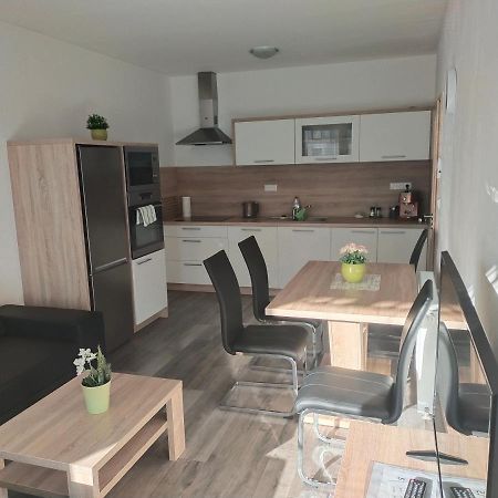 Apartman Karolina Poděbrady Buitenkant foto